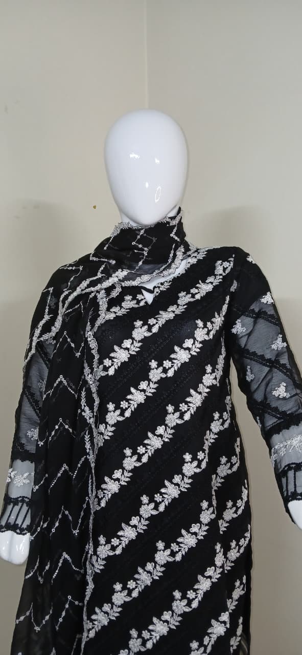 Crinkle Chiffon Embroidered Stitched Suit Black - TCCB3