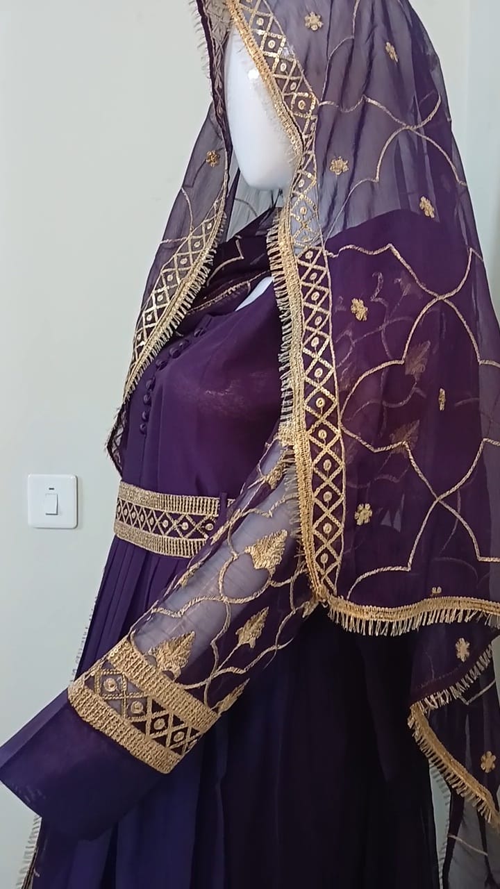 Embroidered Chiffon Stitched 3-Piece Suit (Maroon) – Tilla, Sequencing (FTMY3)